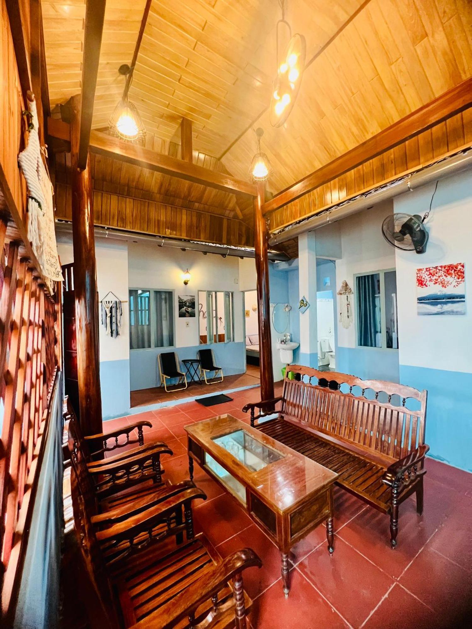 Vietnam Phuot Homestay Kon Tum Bilik gambar