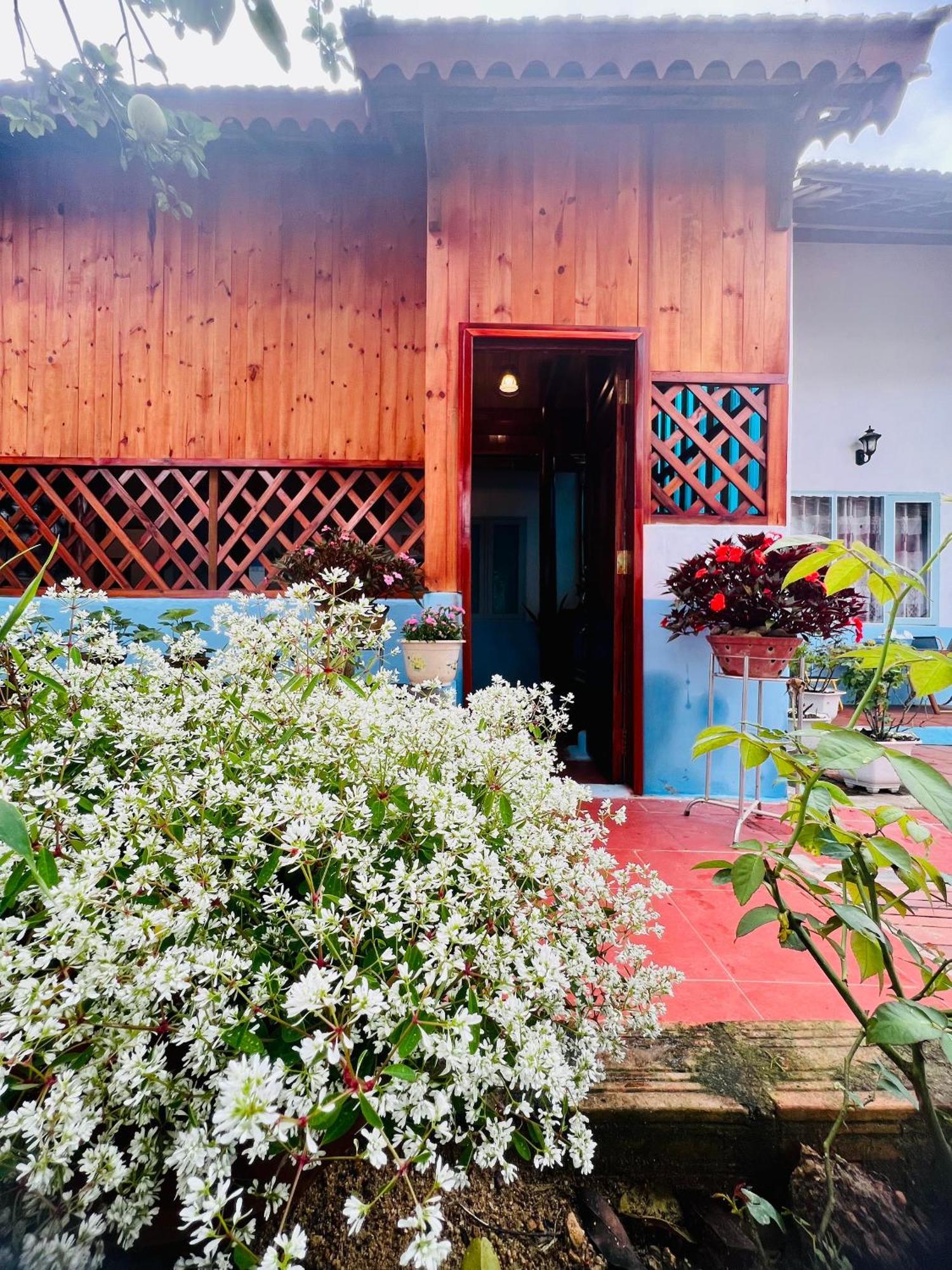 Vietnam Phuot Homestay Kon Tum Bilik gambar