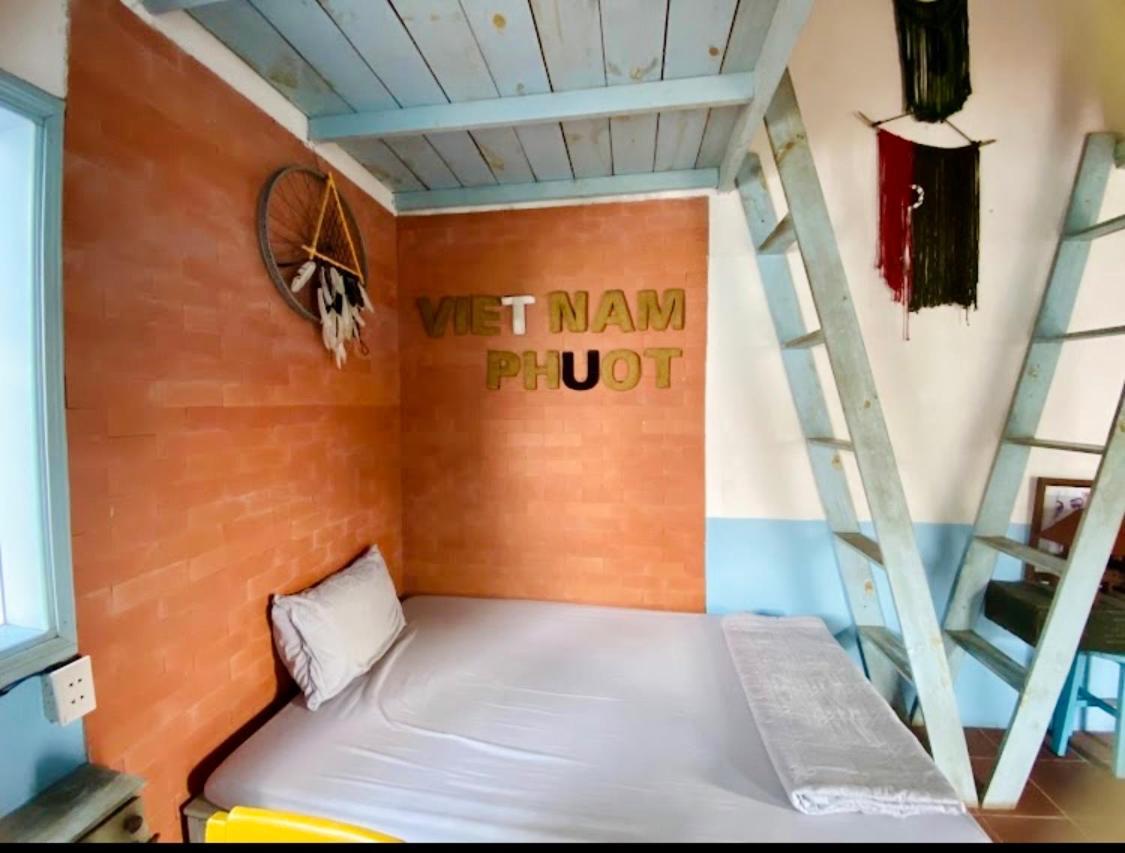 Vietnam Phuot Homestay Kon Tum Luaran gambar
